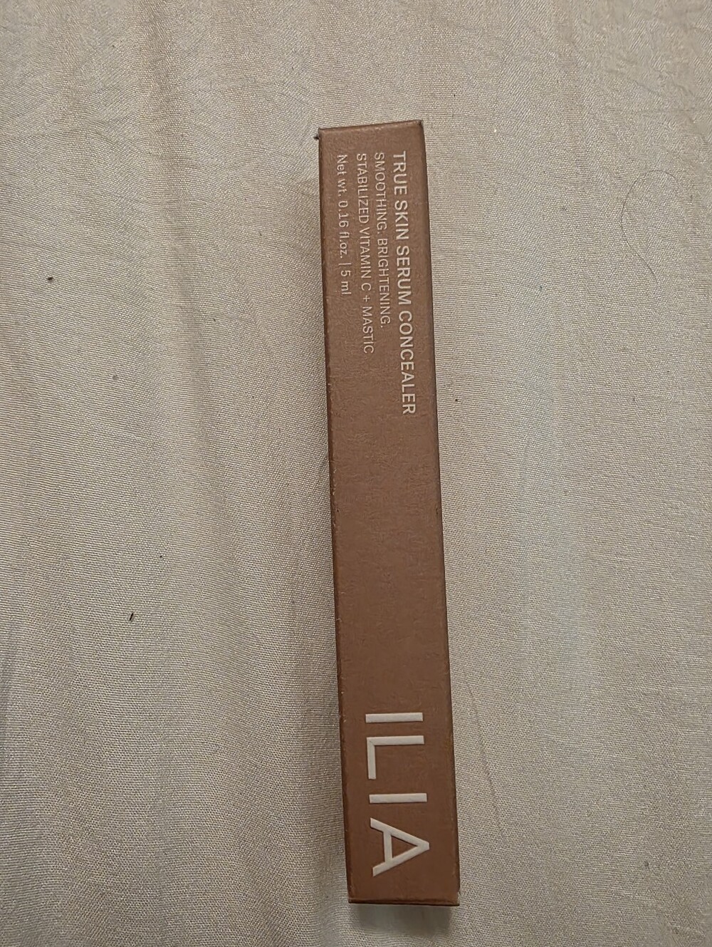 ILIA True Skin Serum Concealer - Yucca> Neutral Beige